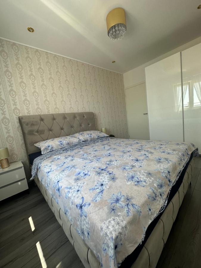Bellevue Apartment Crikvenica Bagian luar foto