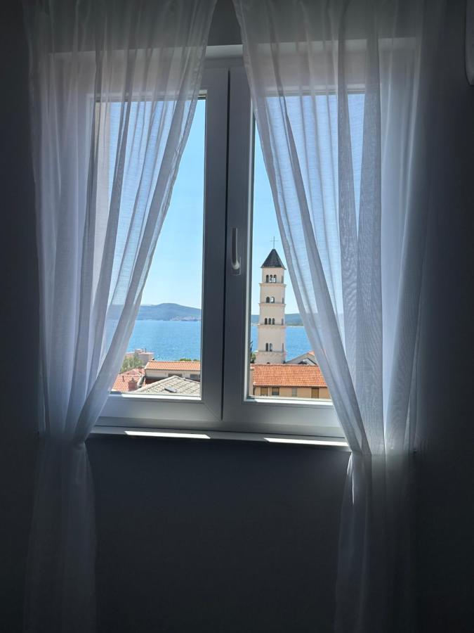 Bellevue Apartment Crikvenica Bagian luar foto