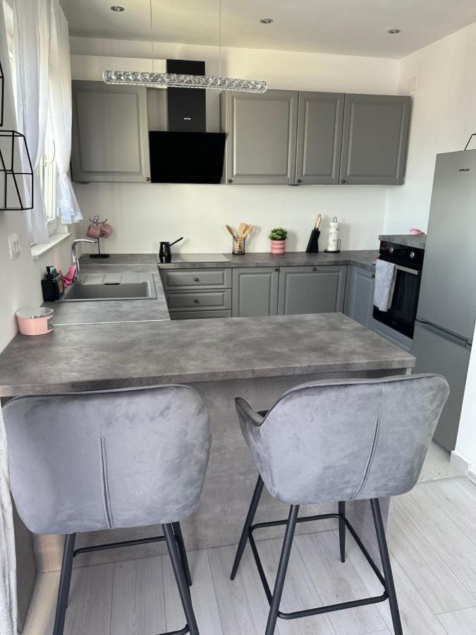 Bellevue Apartment Crikvenica Bagian luar foto